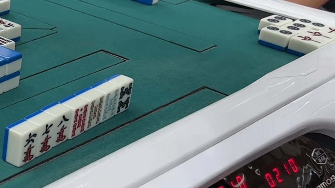 【四麻東風】親の立直に対して積極的な加カンで嶺上狙い&hellip;