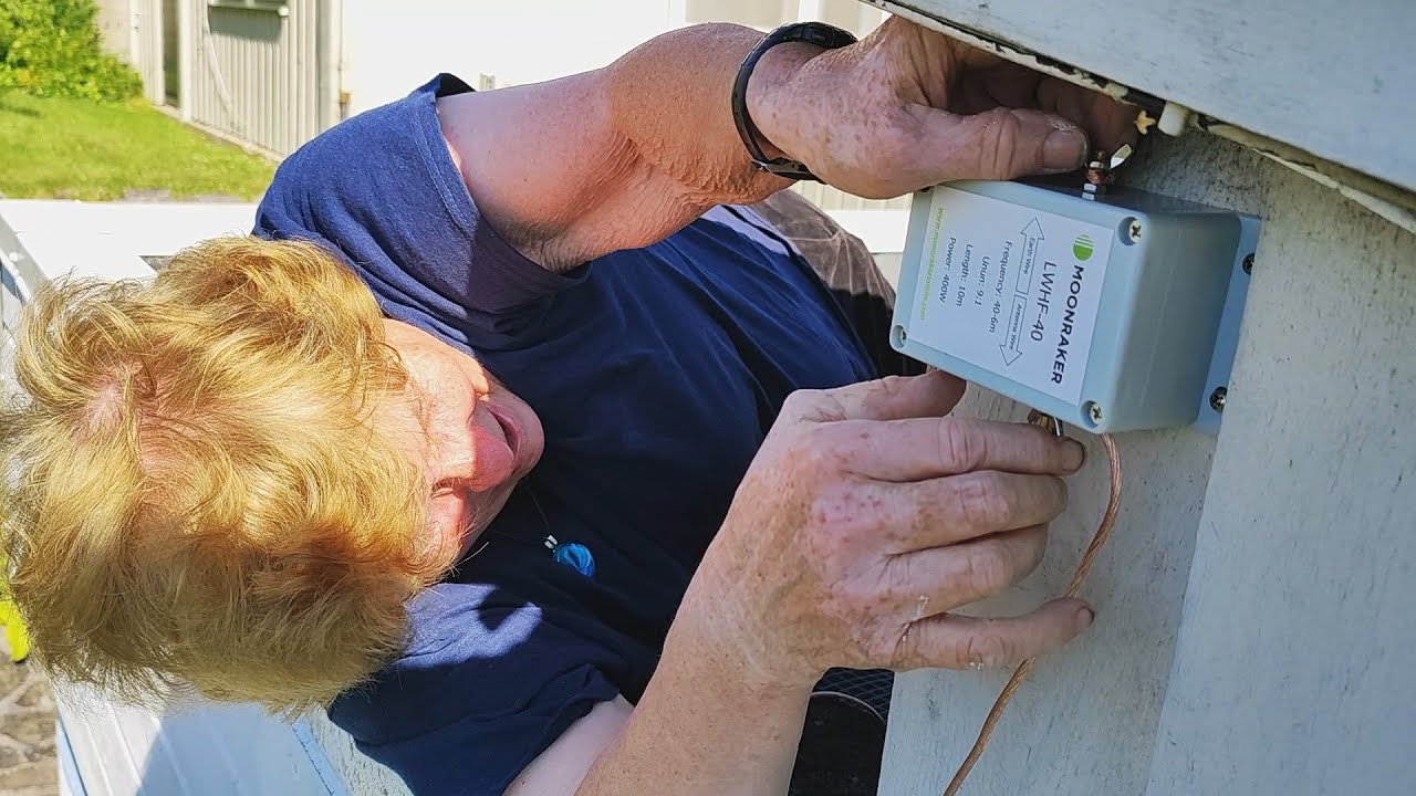 Running an End-fed Multi-Band Ham Radio Antenna from an Apartment #hamradio #amateurradio #HF