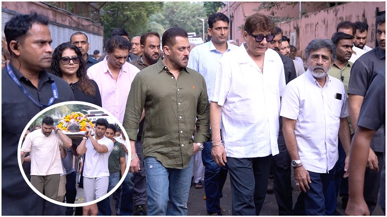 Salman Khan, Arjun Firoz Khan, Mukesh Rishi, Sanjay Khan & Others At Funeral Of Pankaj Dheer