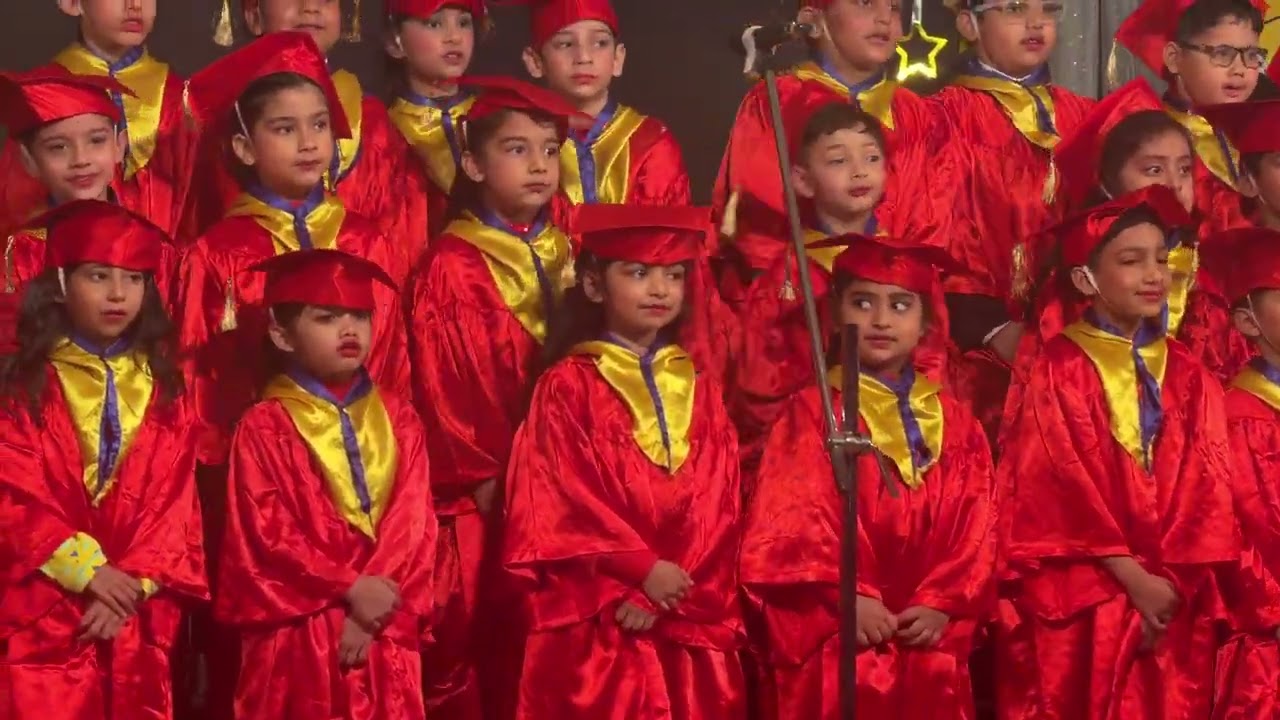 Amaya graduation ukg