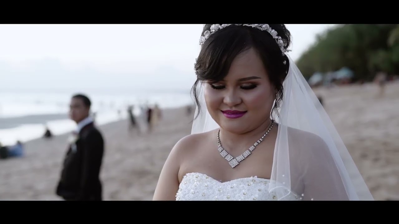 Kuta Sunset Wedding_RoofTop_BaliWeddingButler_Nely&Viktor_290621_MenikahdiBali_Mercure_GerejaBali