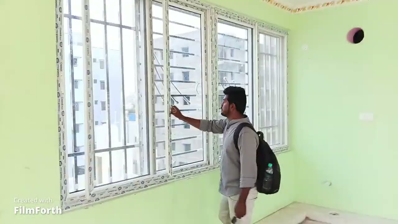 2.5 track 3panal Sliding Window