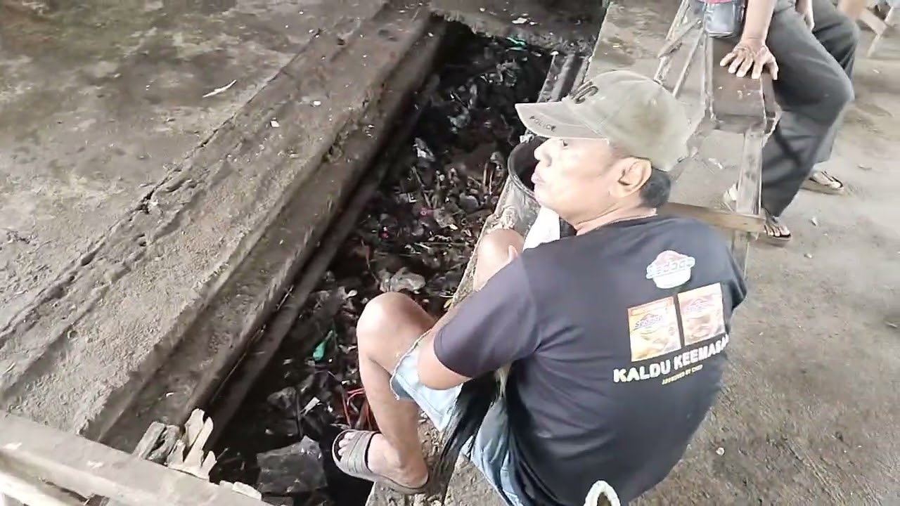 PASAR AYAM JAGO DEMAK