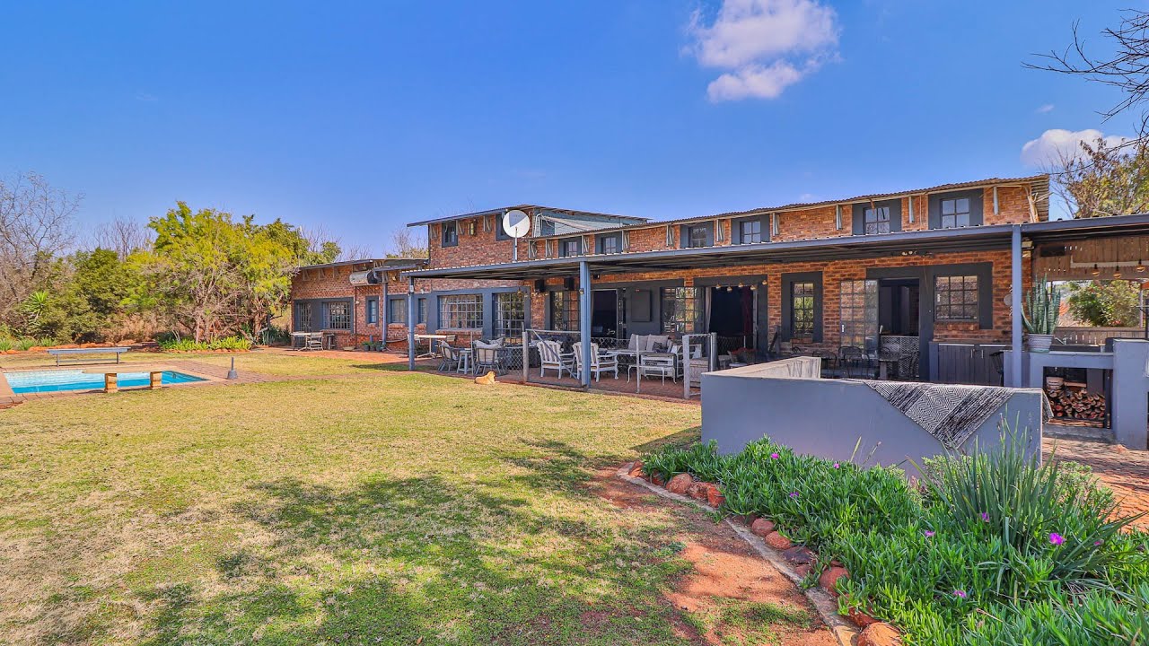 5 Bedroom For Sale | Kameeldrift East