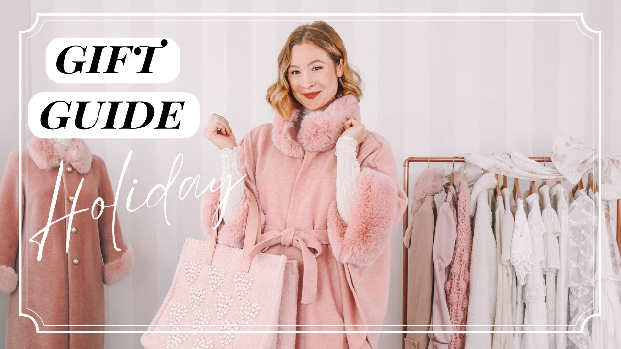Girly Romantic Holiday Gift Guide (2022): 20+ Affordable & Luxury Ideas