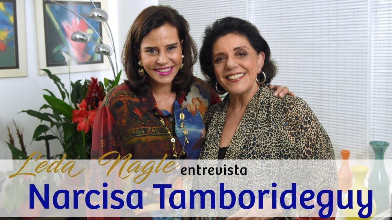 ALEGRE E IRREVERENTE, A CONVIDADA É  NARCISA TAMBORINDEGUY.