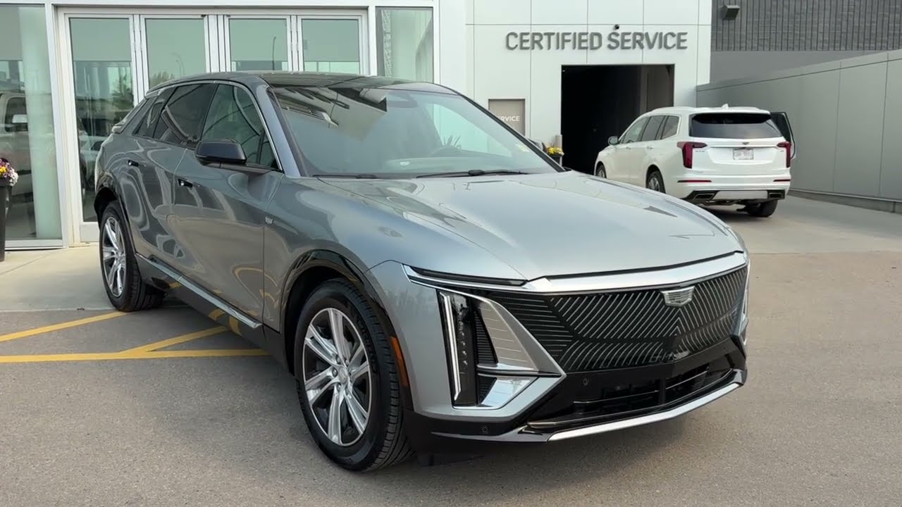 2024 Cadillac LYRIQ Tech Review - Wolfe Cadillac Edmonton | Stock Number: YK117709A