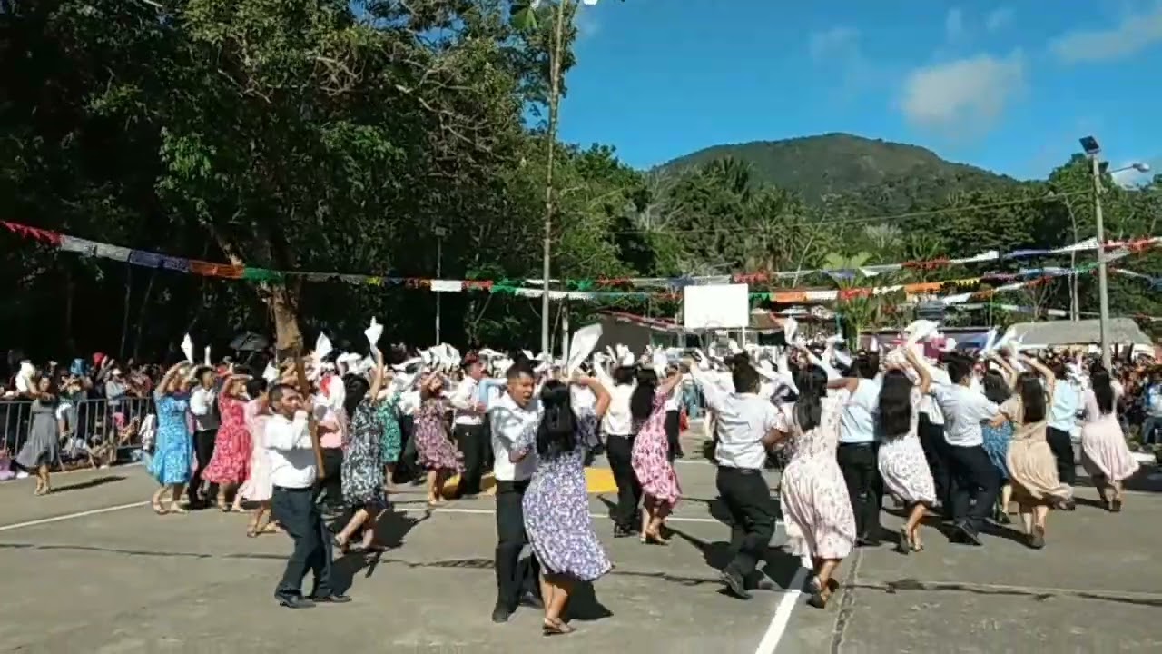Pandilla de la Punta de Tahuishco en las fiestas de Moyobamba 2022