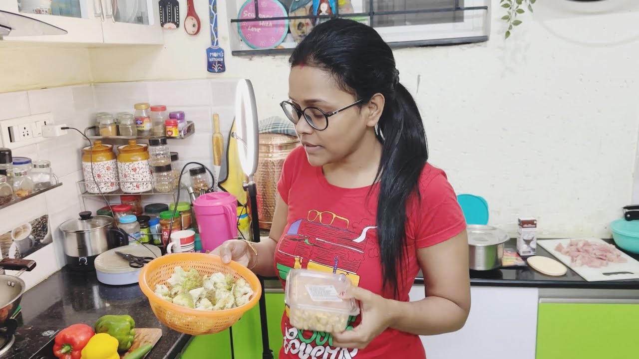 Where are we going this time? Destination reveal |Trying Thai Cuisine for the First Time at Home🥘