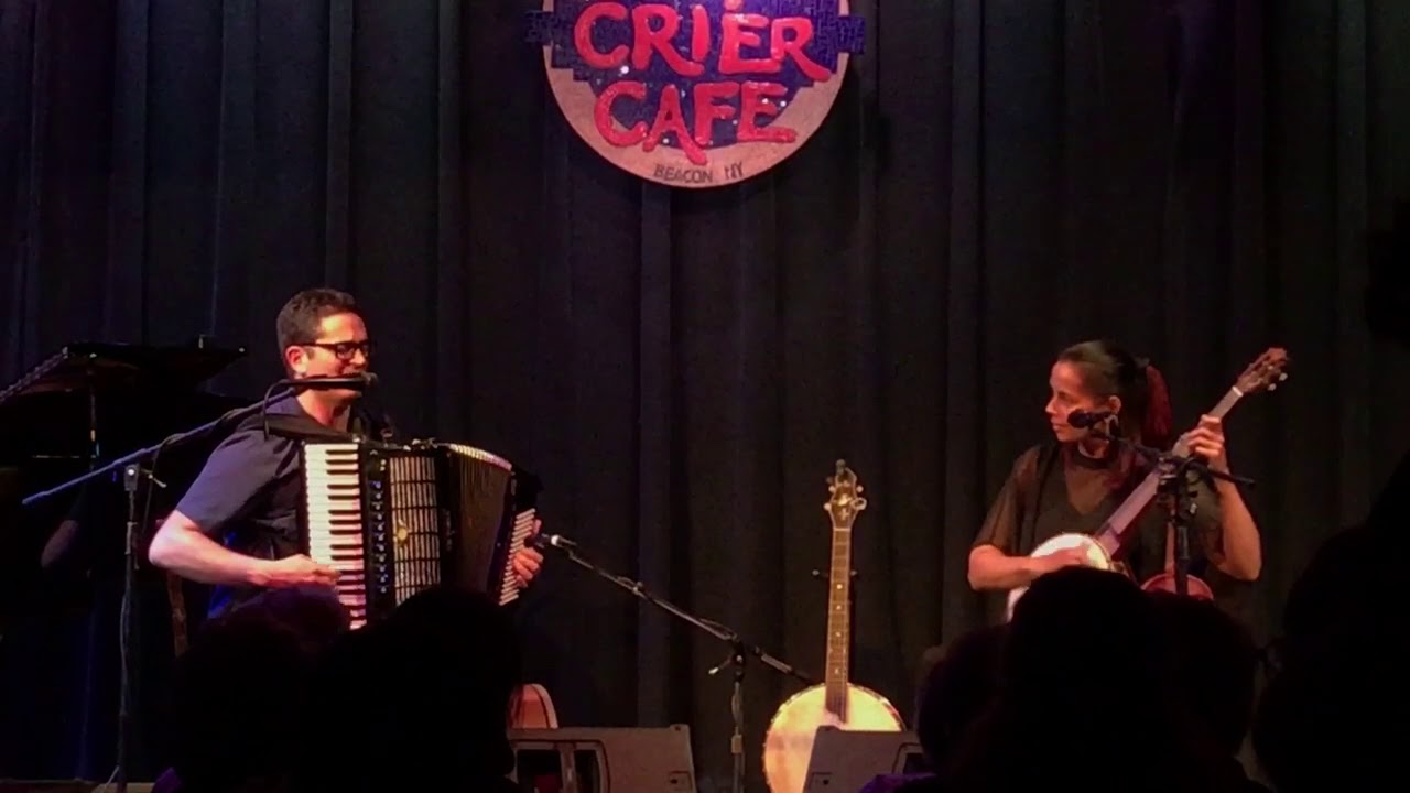 Rhiannon Giddens and Francesco Turrisi at the Towne Crier 9-13-18 (6)