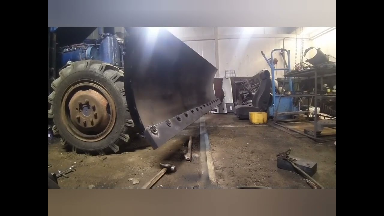 САМОДЕЛЬНЫЙ ПЕРЕДНИЙ ОТВАЛ НА Т 40АМ. Новое предназначение трактора!