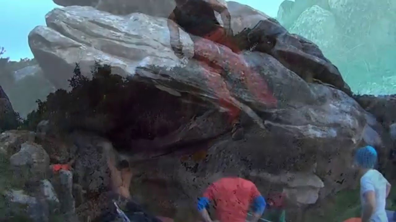 Corme Trip Boulder