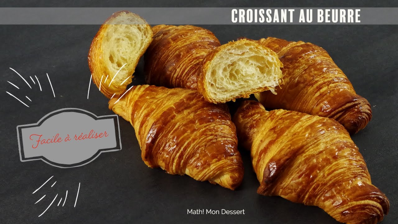 Math! mon croissant au beurre bien feuilleté simple et rapide pour le petit déjeuner et le goûter.