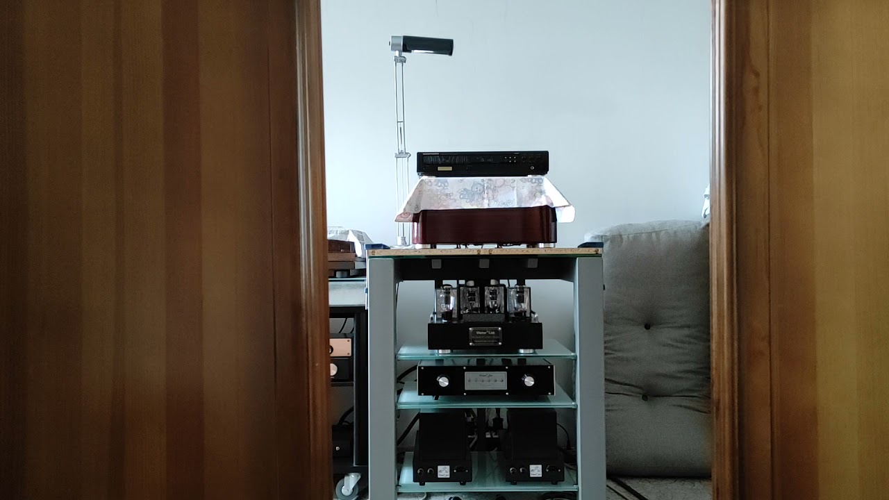 LA VIE EN ROSE- Louis Armstrong