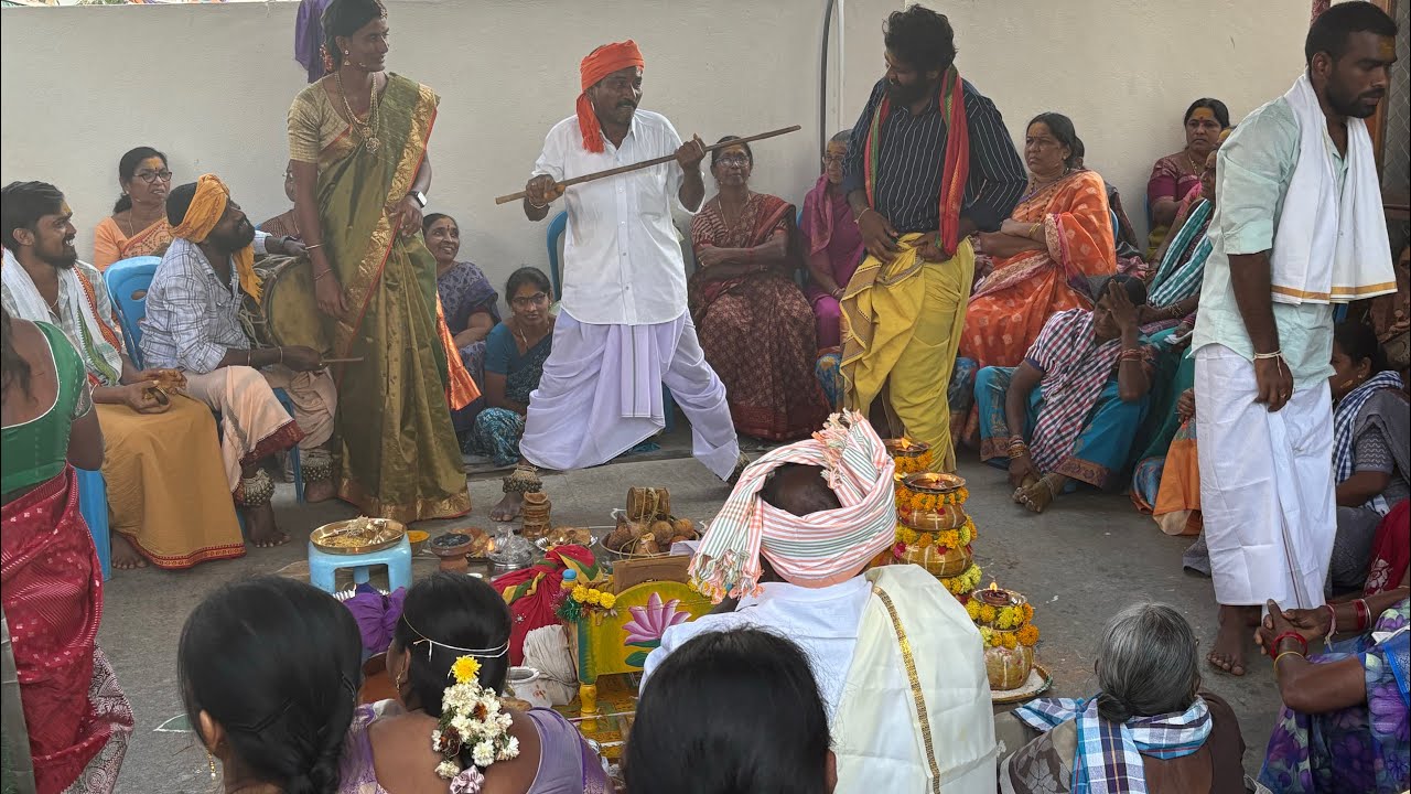 sravana sandhya is live