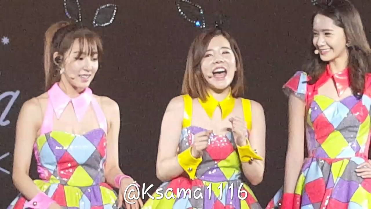 160416 Girls' Generation Phantasia In Jakarta  - Kissing You + Talk + Sugar + Push It Fancam