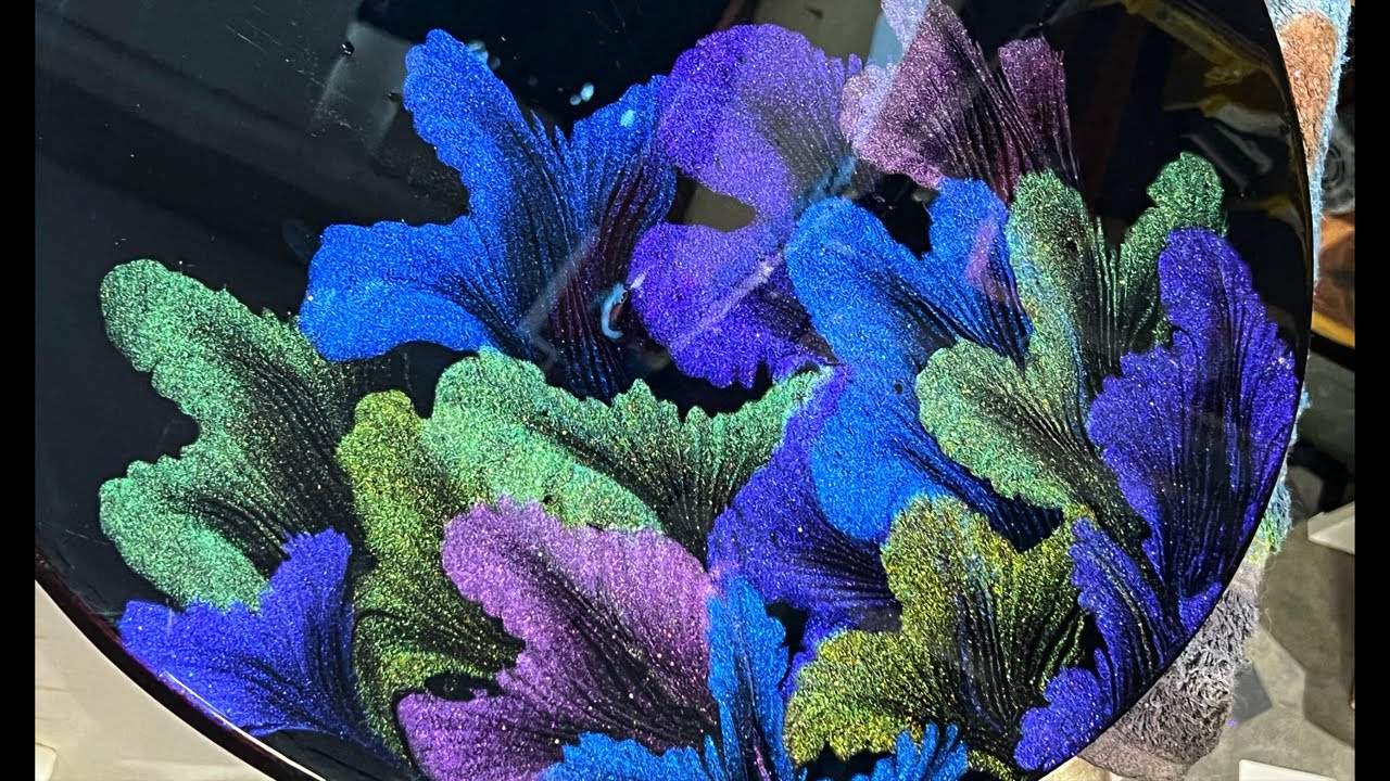 Chain Pull, Resin, Chameleons, Magic