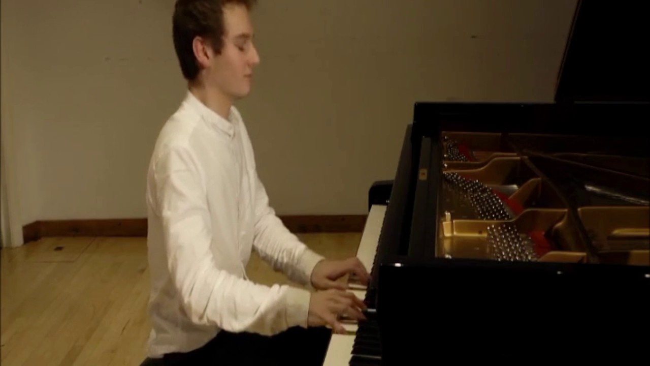 Liszt - Grandes Études de Paganini S. 141 No. 4 in E major 