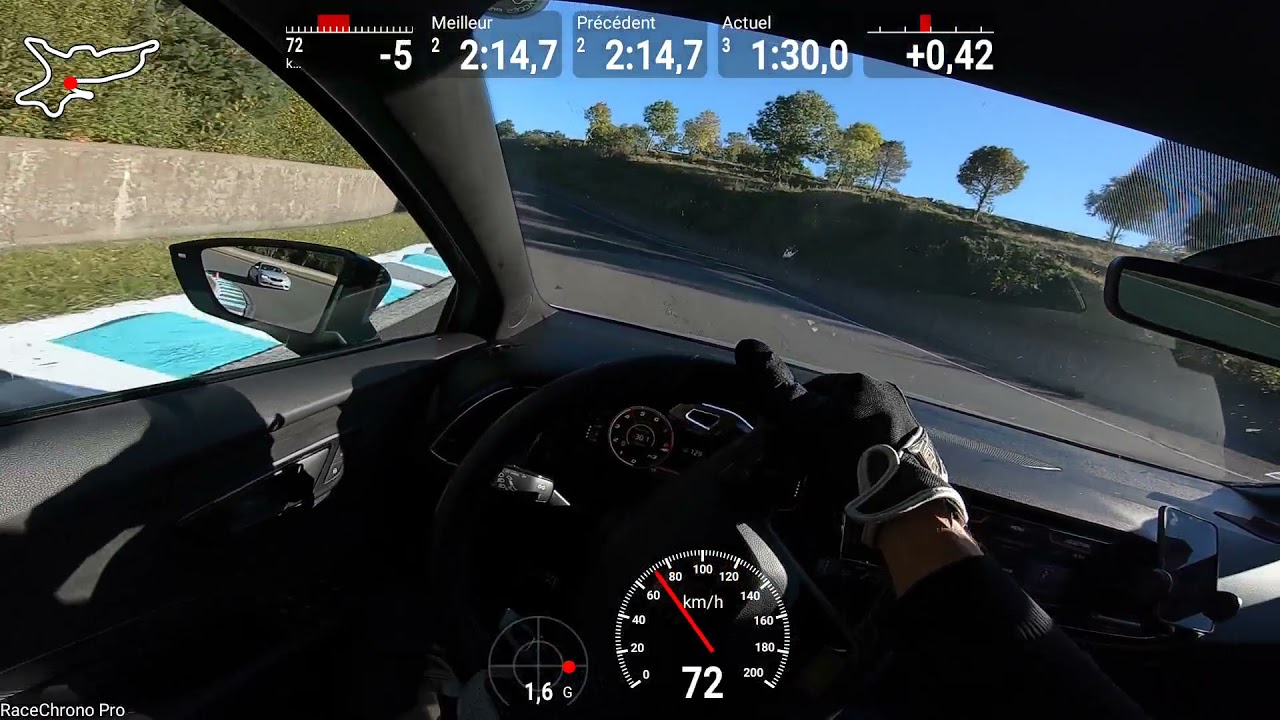 Circuit de charade /léon cupra vs bmw m2