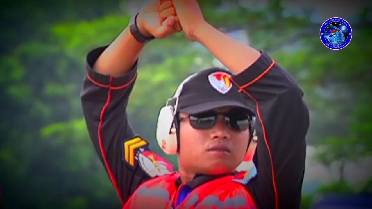 Helicopter TNI AU