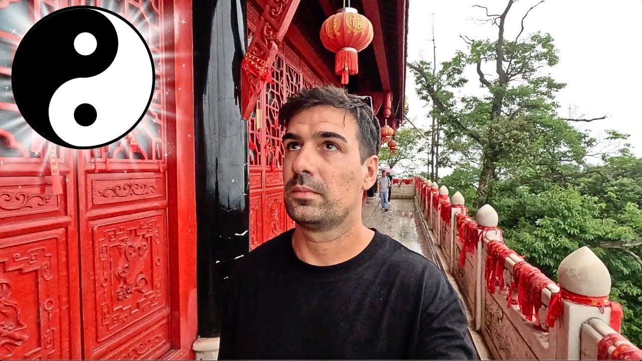 I CAME TO CHINA FOR THIS! 🇨🇳☯🙏 Mount Qingcheng: the birthplace of Taoism