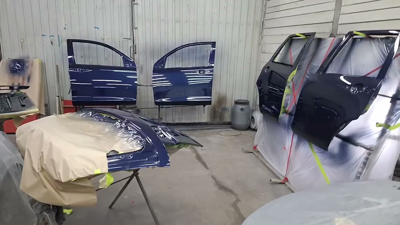 Покраска дверей и крышки багажника.