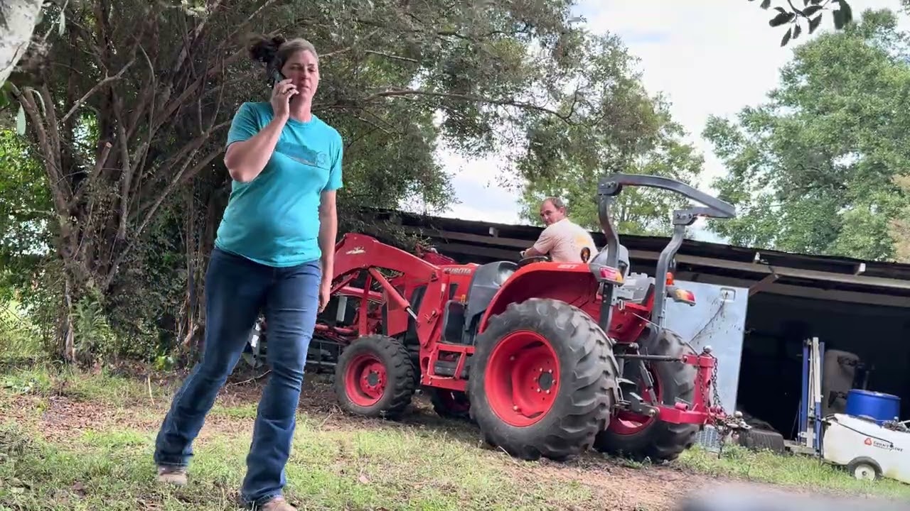 Kubota L3560 vs. stubborn fence post 