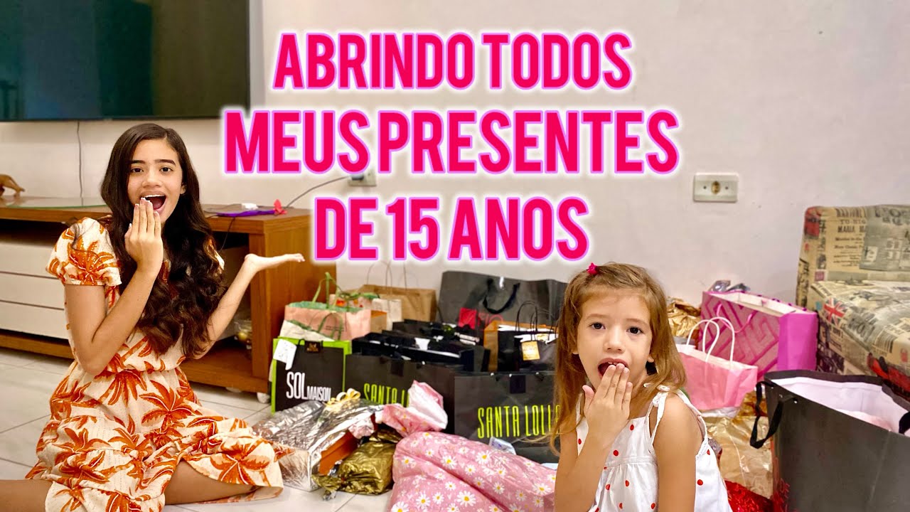 ABRINDO TODOS OS MEUS PRESENTES DE 15 ANOS | JÚLIA ESTER 💜✨🥹🎉🎁