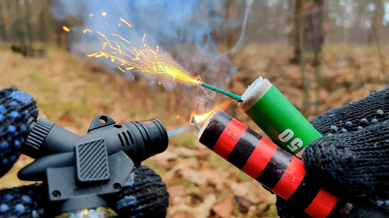 ✅🔥Скоро НОВЫЙ ГОД иду ВЗРЫВАТЬ ПЕТАРДЫ 💣💥СУПЕР ВЗРЫВЫ РАЗНЫХ ПЕТАРД 🔴 ВЗРЫВАЮ МНОГО БОМБОЧЕК