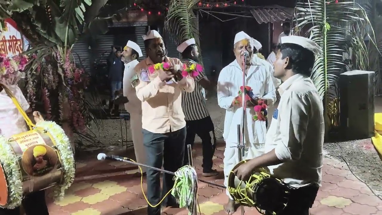 श्री मुरसिद्ध ओविकार मंडळ बुधगाव शाहीर बिरुदेव बंडगर आई-वडिलांवरील कवन