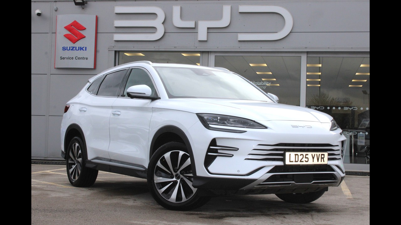 LD25 YVR BYD Seal U 1.5DMi Boost 5dr PHEV Auto White Pearl 2025