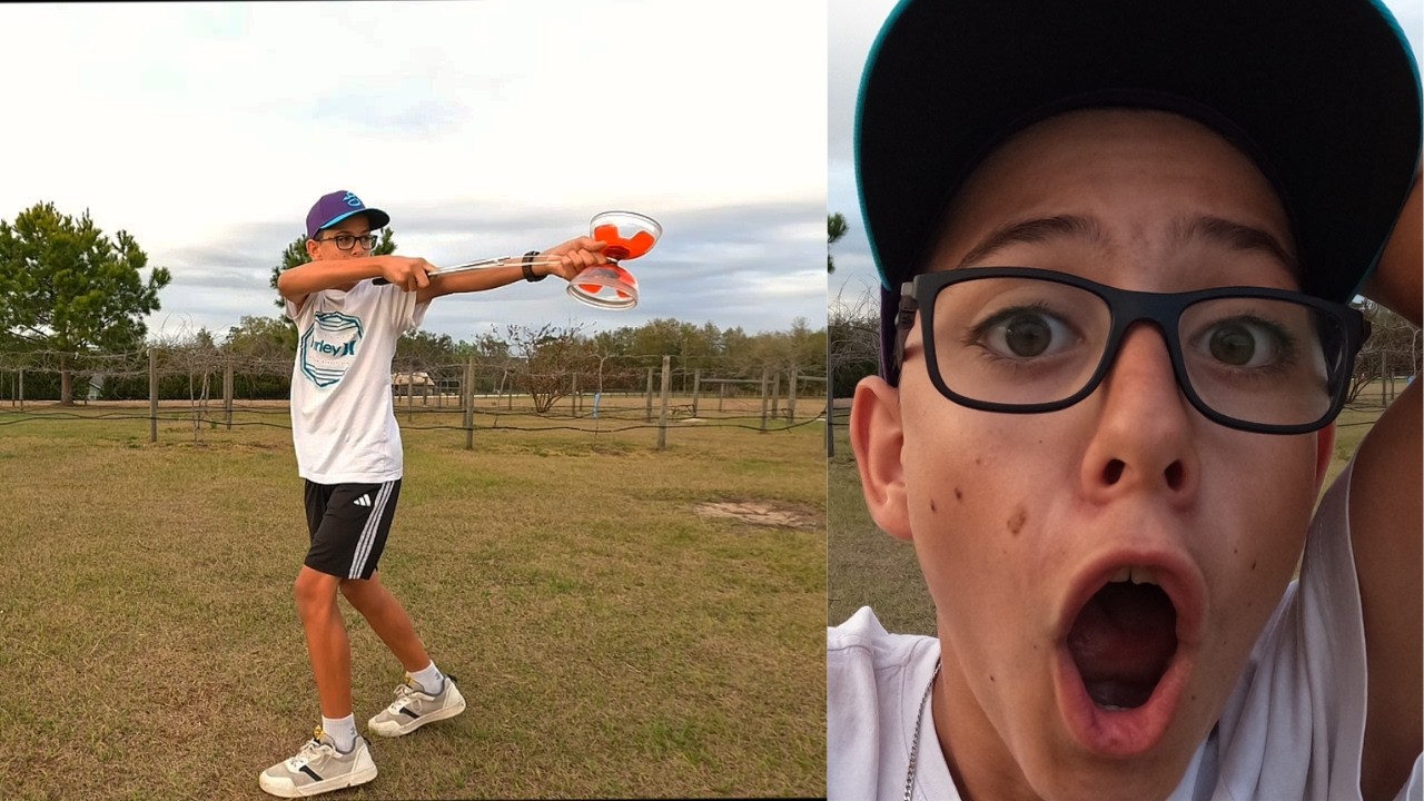 CRAZY DIABOLO TRICKS AND PERFORMANCE!