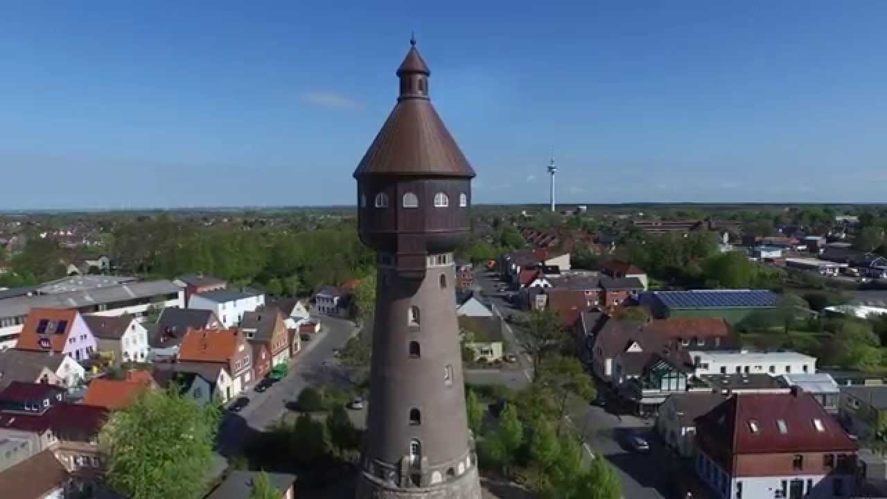 DJI Phantom 3 Professional 4K (Wasserturm in Heide/Holstein mit Blick über die Stadt)