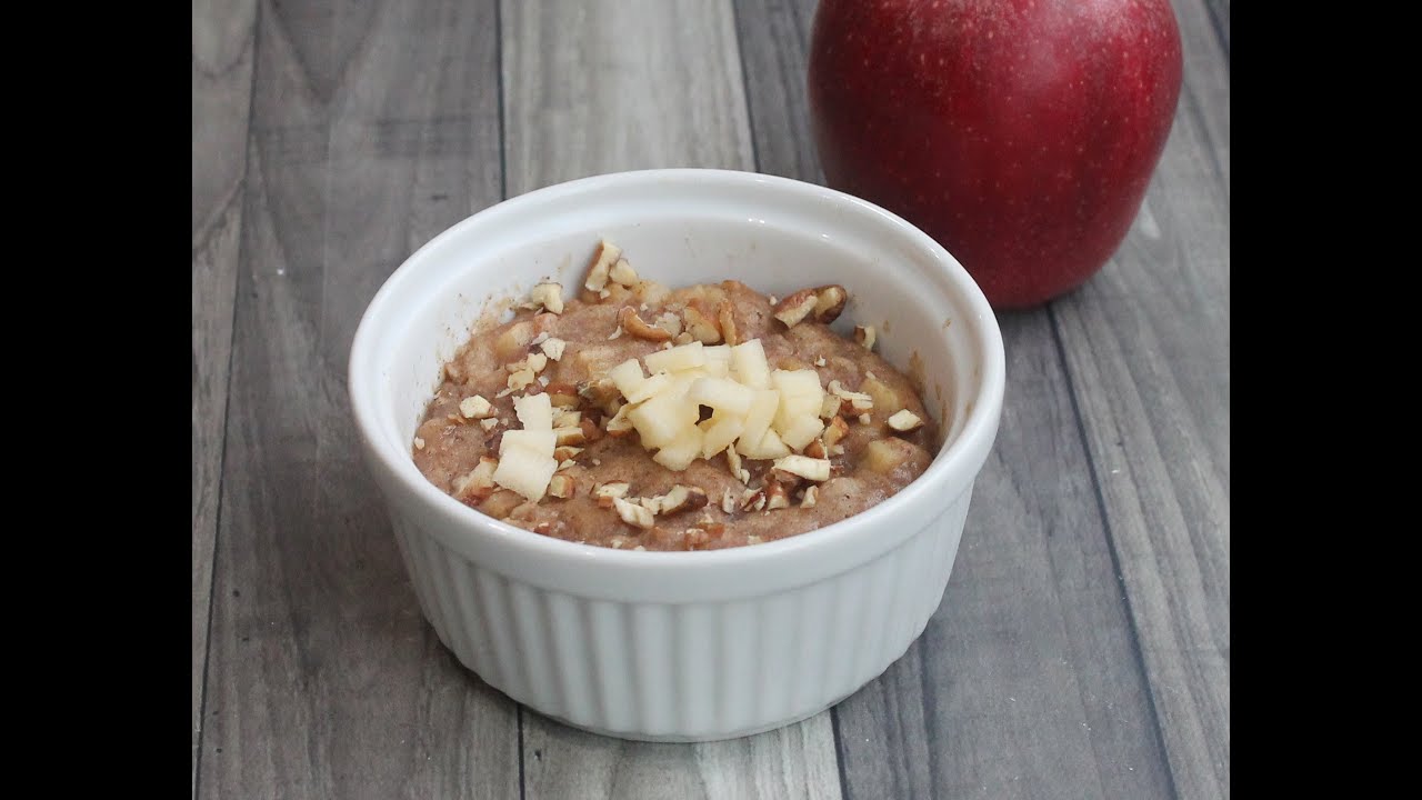 Apple Cinnamon cake - Microwave | Eggless