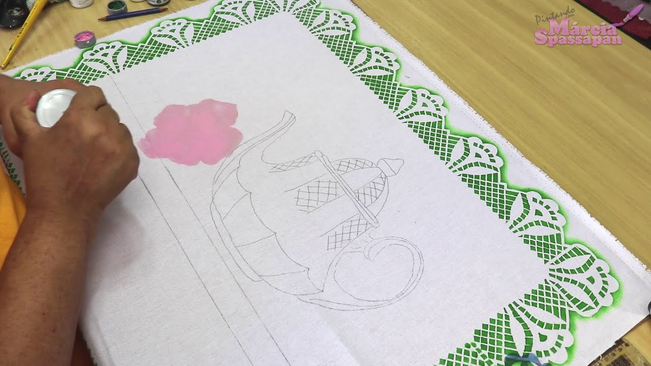 Pintura Em Tecido - Rosa Com Chaleira - Falso Barrado Stencil | Márcia Spassapan