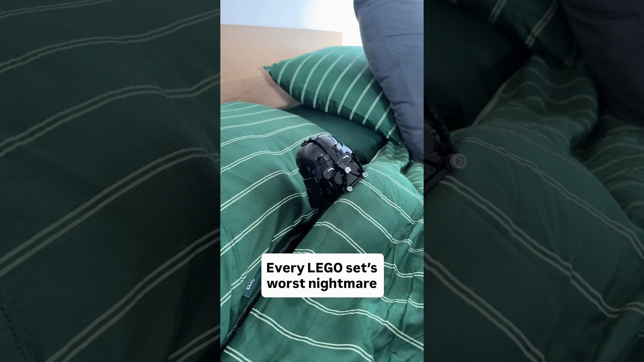 Даже увеличенной LEGO Star Wars минифигурке Дарта Вейдера снятся кошмары 🥹