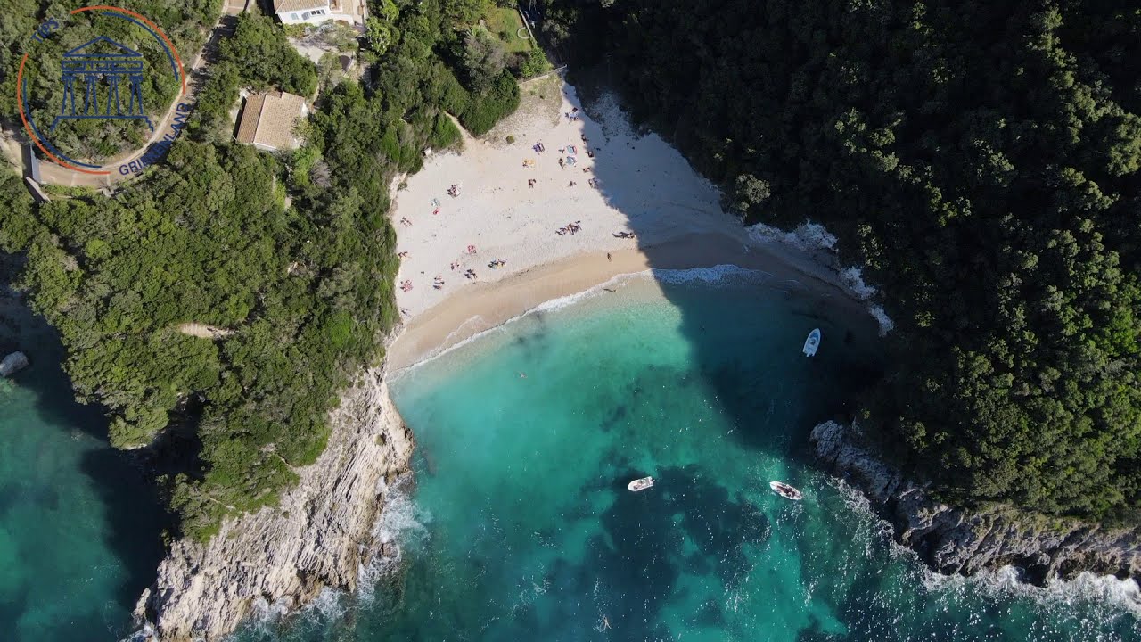 Corfu rovinia beach
