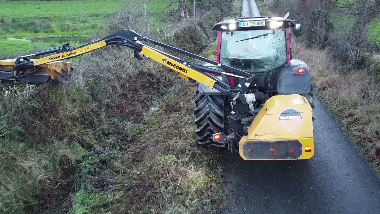 Tuohy Agri hedgecutting 2022