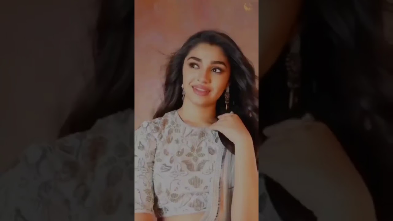 Kirthi shetty hot looks 🔥🔥🔥 please subscribe to my channel for more videos 🥰🙏