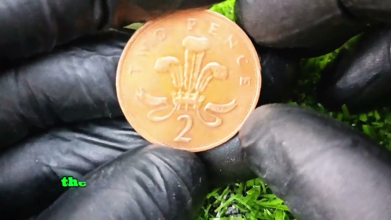 1 Penny vs 2 Pence UK Coins – Rare Value, History & Hidden Treasures! 💰