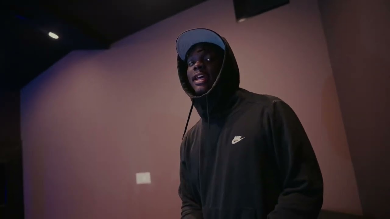 Baby Smoke - Raps Out