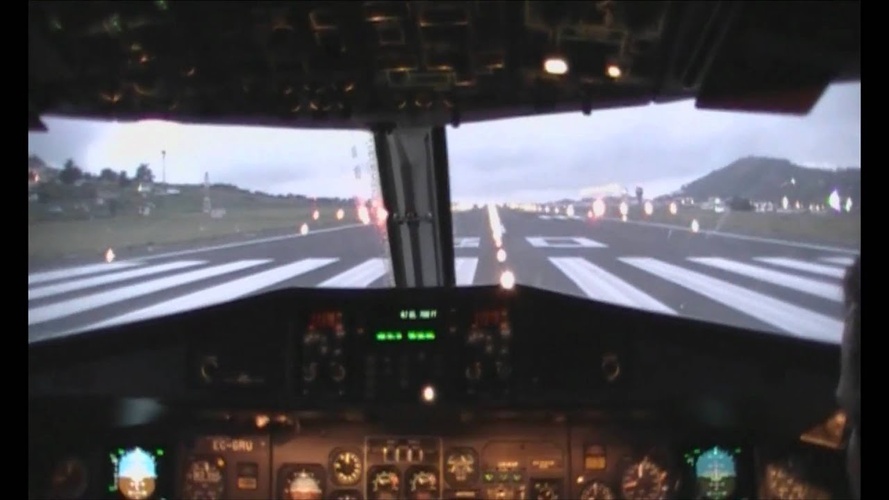 SALIDA y TOMA en Cabina ATR 72-200 (NT8627) Tenerife Norte/ Los Rodeos-Santa Cruz de la Palma 1/2