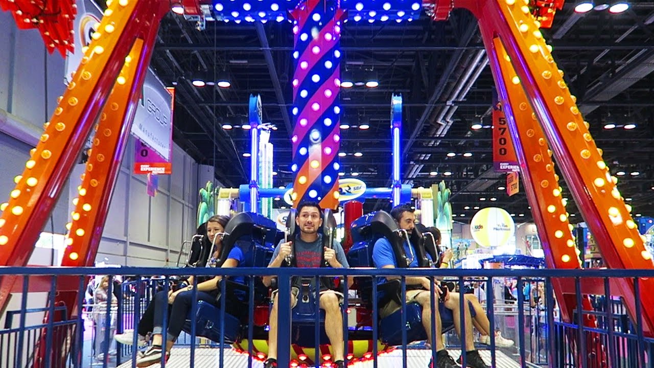 Возвращаемся на выставку IAAPA 2016 и пробуем новые АТТРАКЦИОНЫ!!!