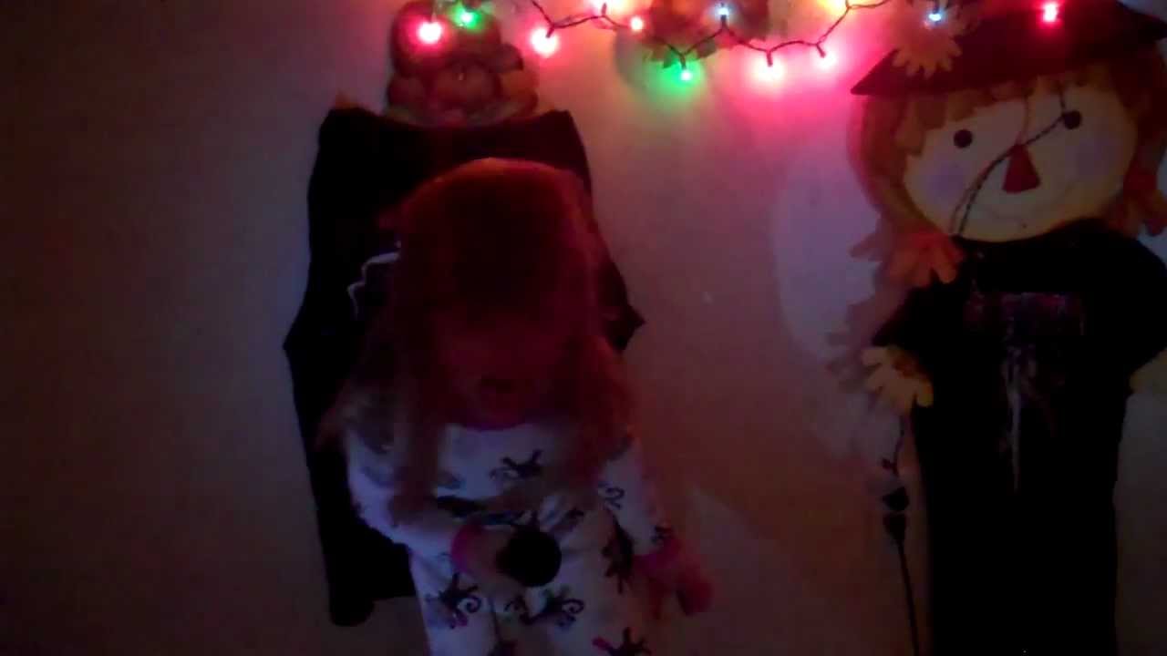 Arch Enemy - We Will Rise  ( Angela Gossow vs. 6 yr. old )