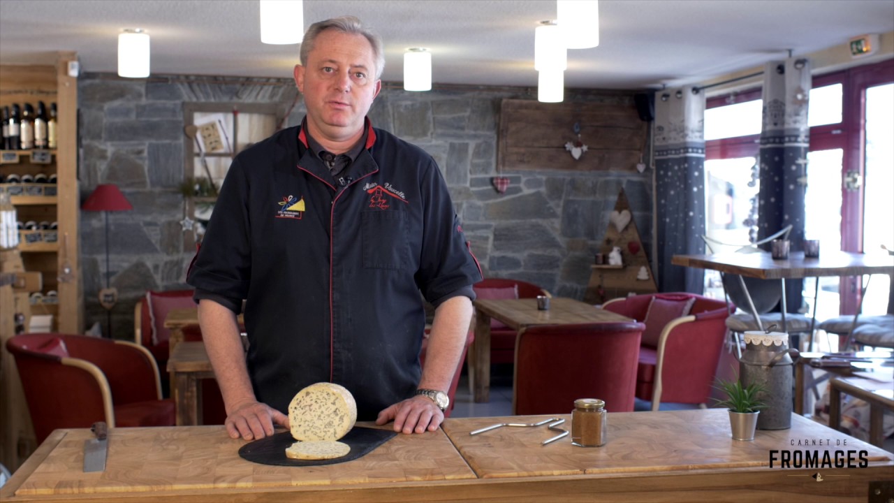 FOURME D'AMBERT - vu par le cr&eacute;mier