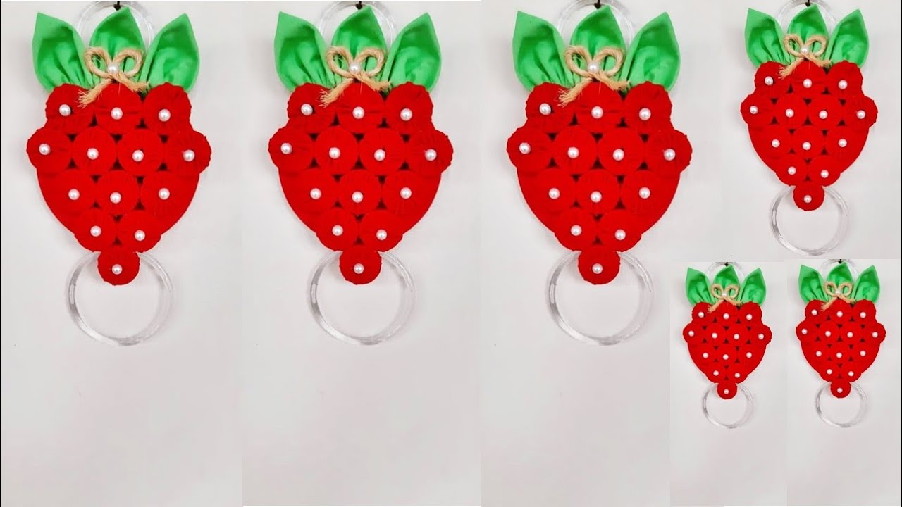 MORANGO FEITO COM FUXICO E TAMPINHA DE GARRAFA PET/PORTA PANO DE PRATO