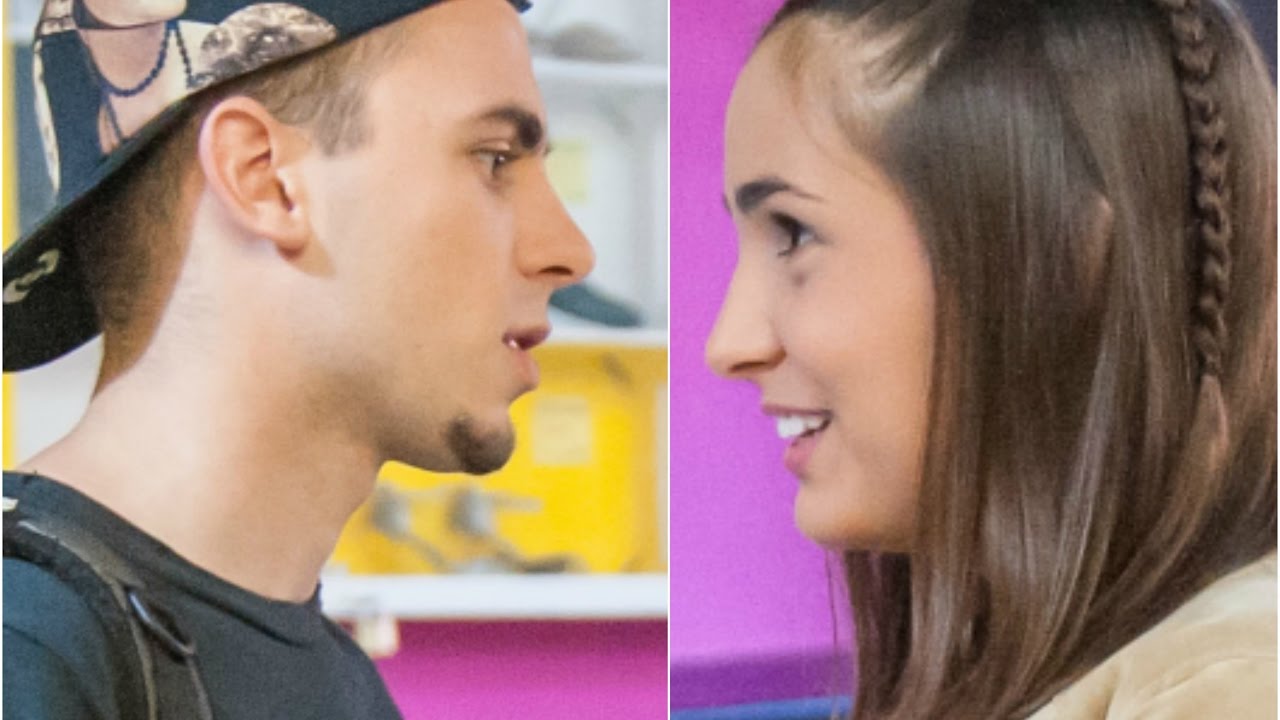 Ela nie pozwoliła Sebie o sobie zapomnieć [19+]