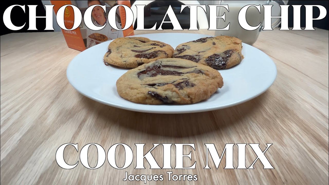Gold Belly Unboxing Chocolate Chip Cookies