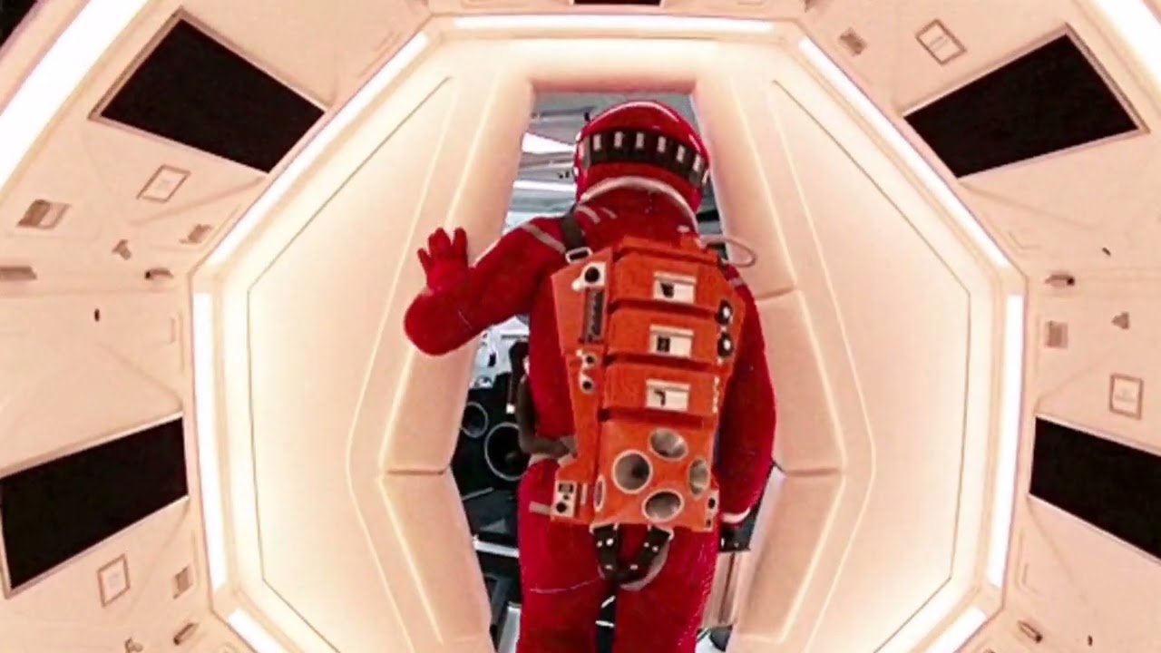 Hal 9000 interviu, male nocne price