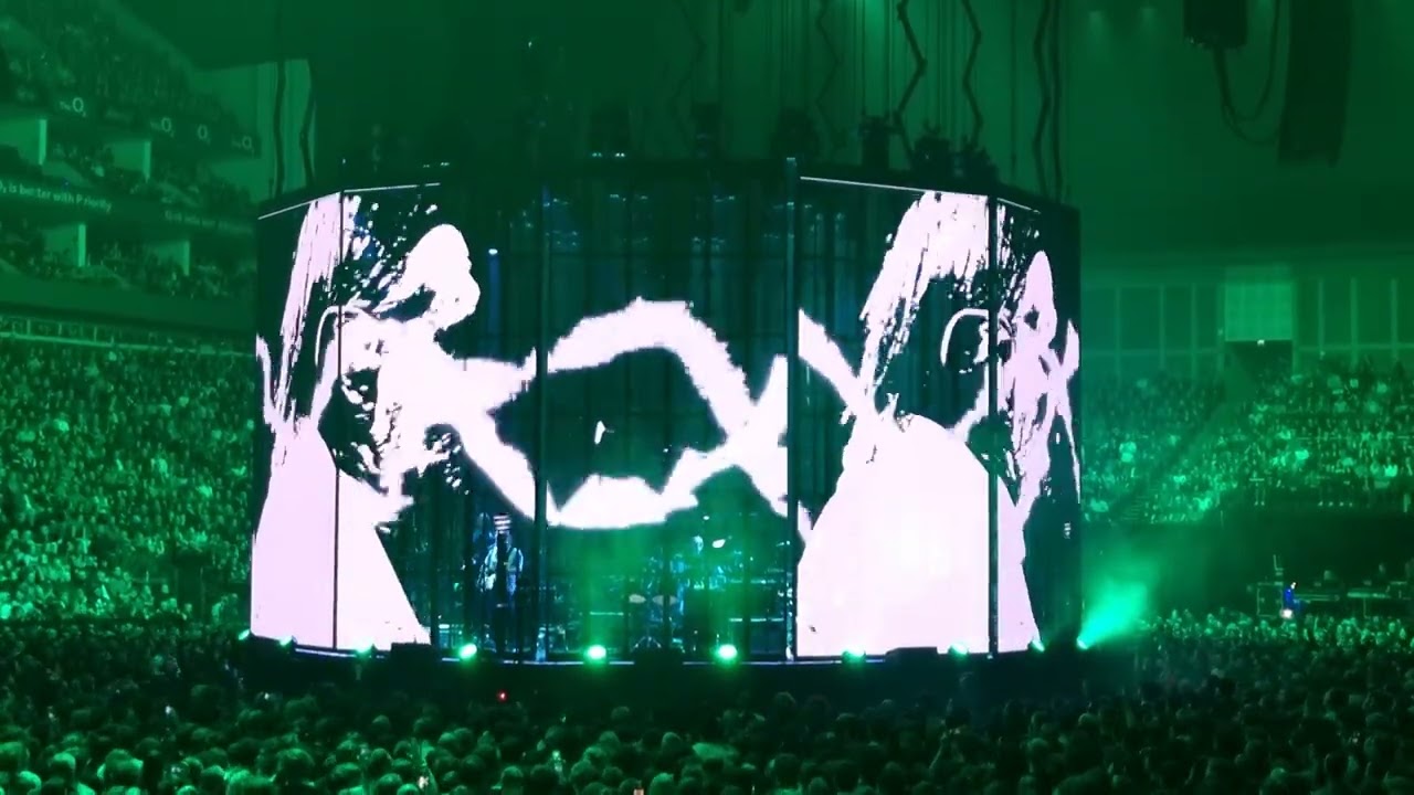 Planet Telex - Radiohead. Live at the O2, London. 21/11/25. ‪‪ @Radiohead  ​